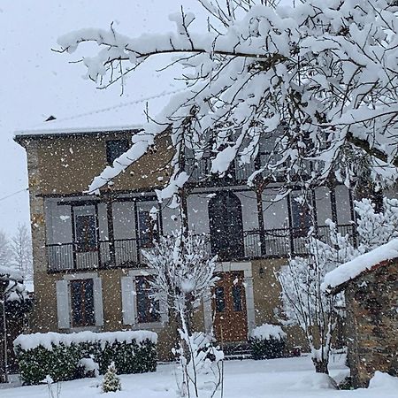 La Maison D'Amalaurille Сен-Годан Екстер'єр фото